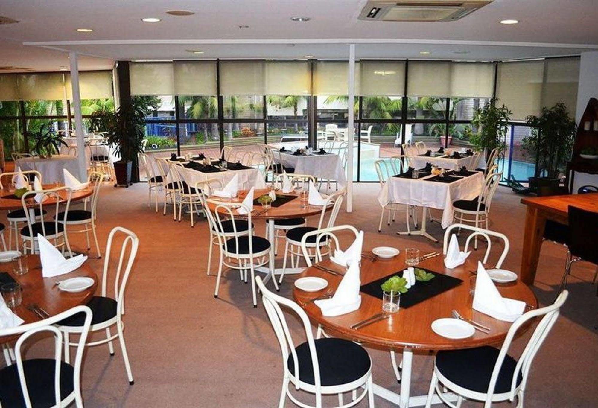 Palm Court Motor Inn Port Macquarie Exterior foto